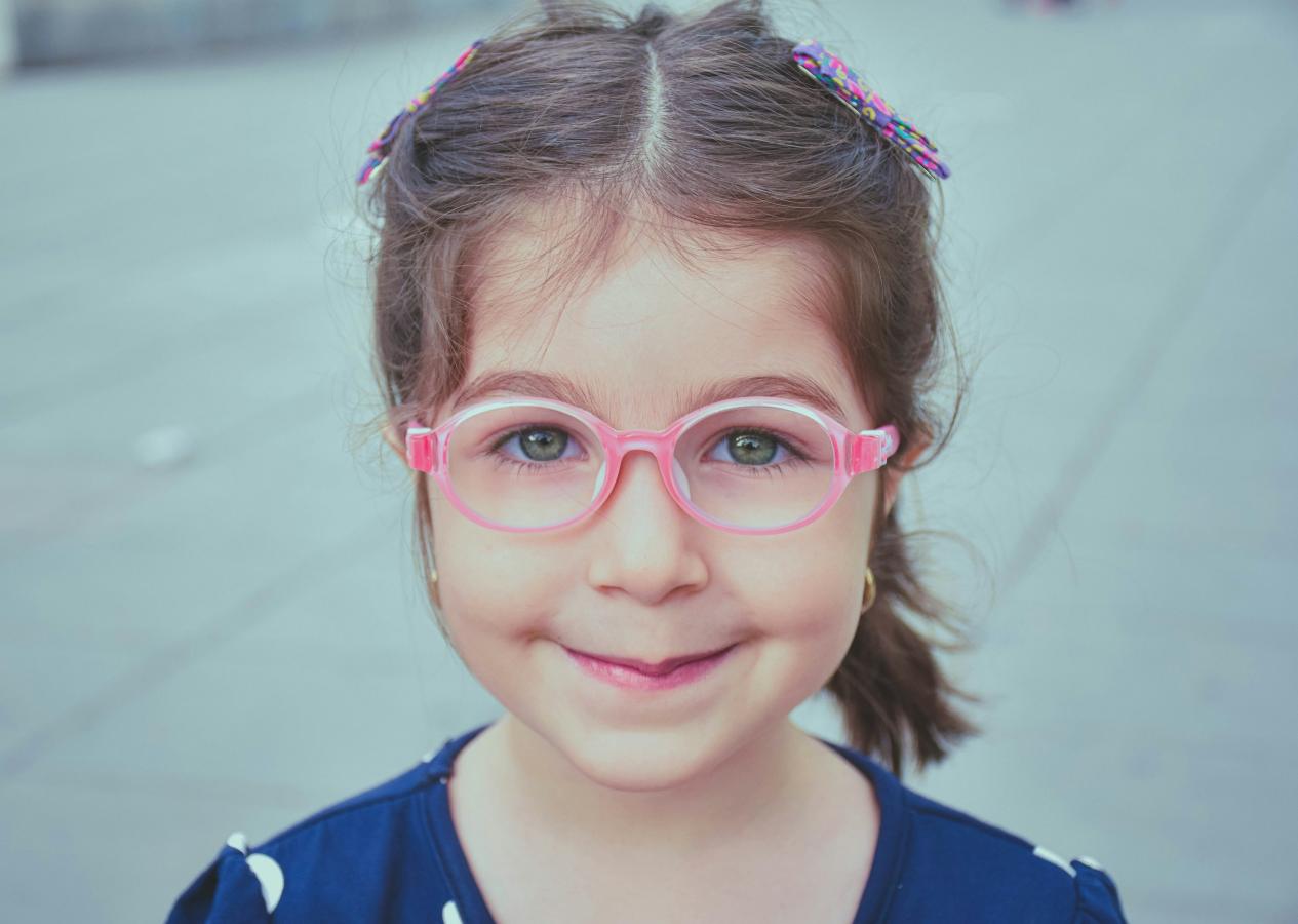 Global Vision and Enlightenment of Children's Vision Protect