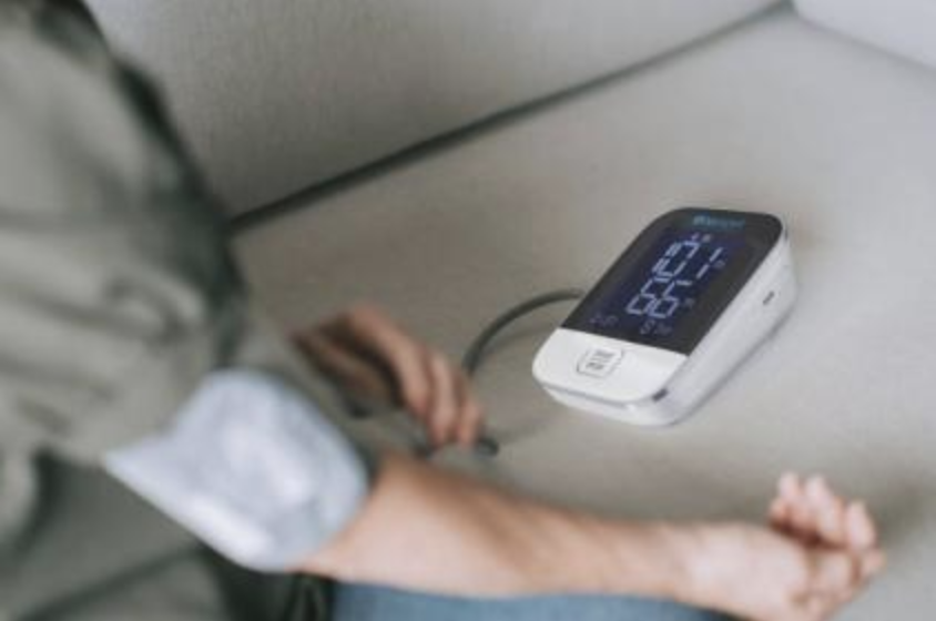 Home Medical Device Insurance: Supporting Chronic Patients in Europe and America